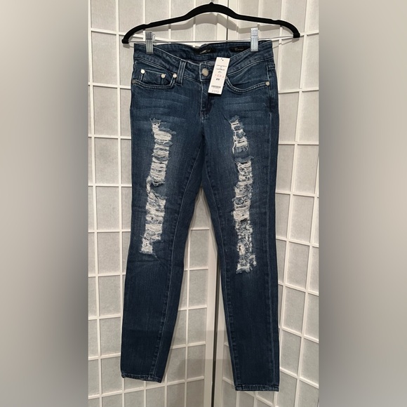 BEBE Carmen Distressed Blue Jeans - Picture 1 of 3